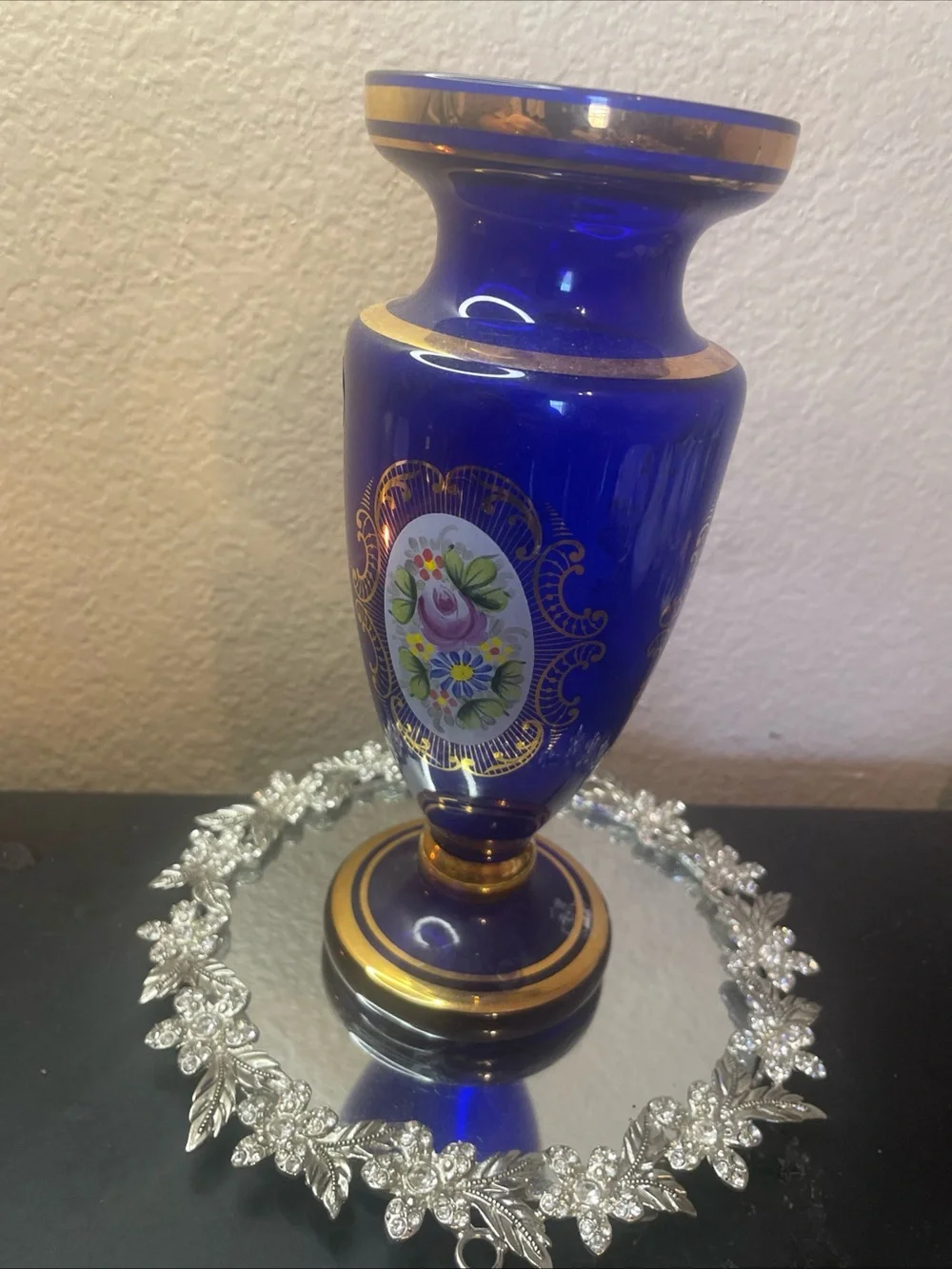 Gorgeous Bohemian Czech Republic Gilted Cobalt Blue Glass 8” Royal Vase